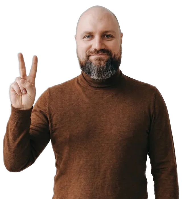 Mikołaj Maciejewski pokazuje dwa palce: Wariant 2